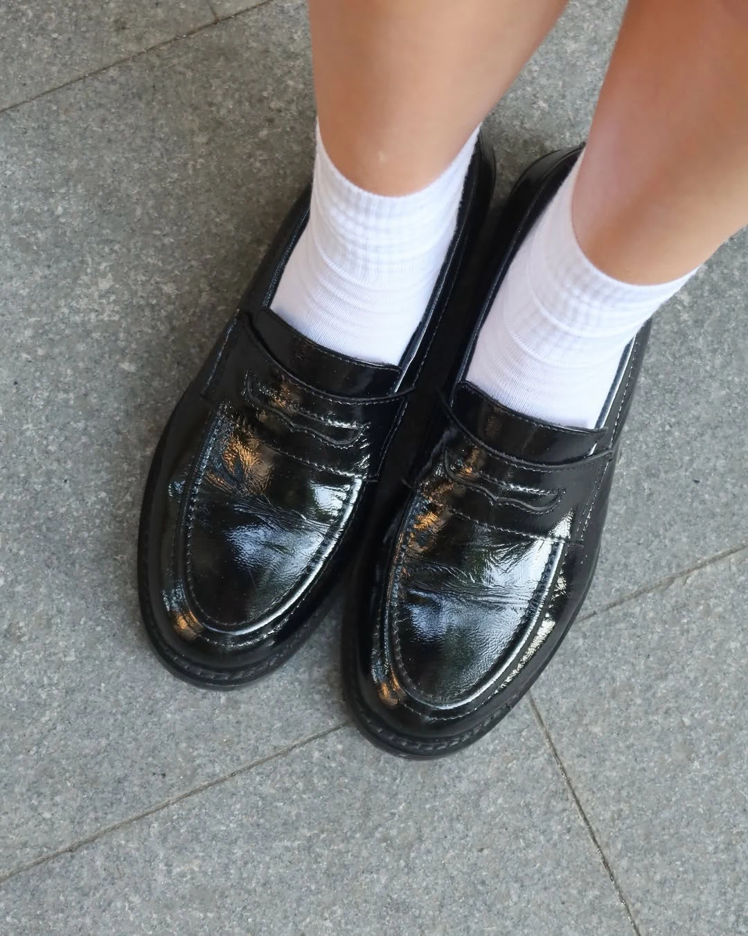 Discover the MOIRA shoes collection
